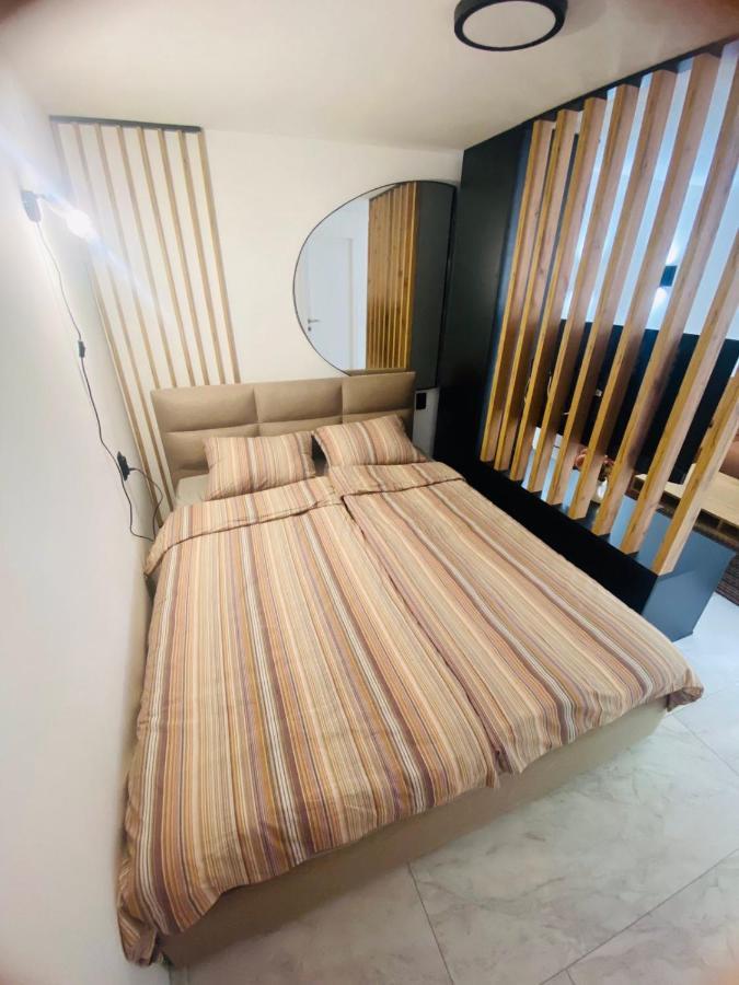 Urban Chic Studio Nis Ngoại thất bức ảnh