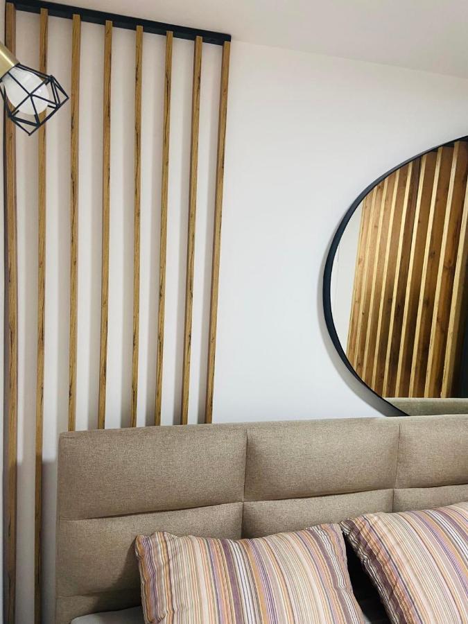 Urban Chic Studio Nis Ngoại thất bức ảnh