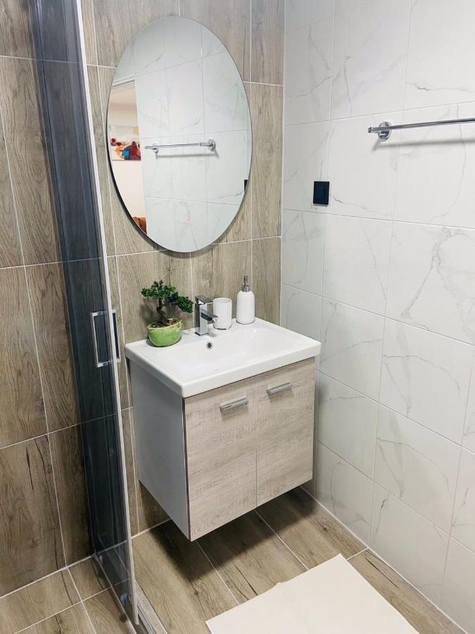 Urban Chic Studio Nis Ngoại thất bức ảnh
